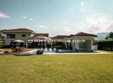 Casa · 480m² · 5 Quartos · 4 Vagas · No canal do Portobello Resort E Safari em Mangaratiba