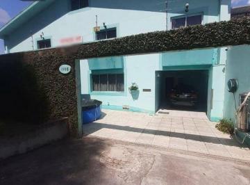 e80642f09c5c49caa74e5f71fce4e2bb8f8e3cf3 · Casa com 4 quartos à venda, 600 m² por R$ 1.300.000 - Vila Izabel - Curitiba/PR