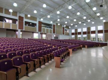 Comercial de 3 quartos, Sobradinho · Chácara, Estrutura para Igreja, Eventos, Conferências ou Transformação Comercial  