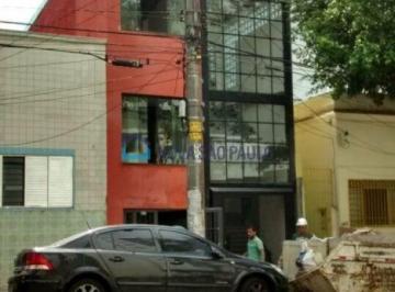 Comercial · 300m² · Prédio Comercial com renda na Bela Vista reformado