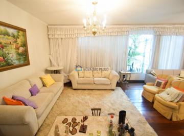 Casa · 388m² · 4 Quartos · 4 Vagas · Casa a venda no Bosque da Saúde com 03 dormitórios