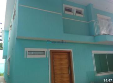 Casa · 318m² · 4 Quartos · 3 Vagas · Sobrado Novo com 4 suítes e 4 vagas. Aceita permuta .