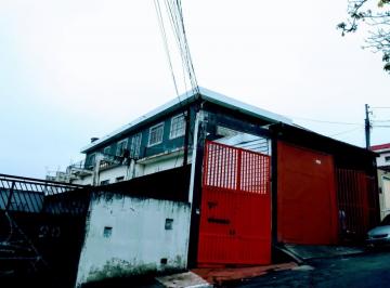 Casa · 459m² · 3 Quartos · 2 Vagas · Sobrado residencial e comercial na Vila Morais.