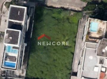 Terreno · 659m² · Lote em  Rua Alberto Quatrini Bianchi - Enseada - Guarujá/SP