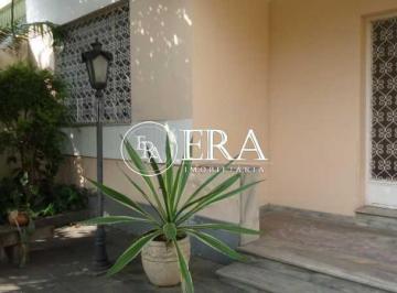 Casa · 363m² · 3 Quartos · 6 Vagas · Vila Isabel - Rua Conselheiro Autran- Casa triplex, 3 quartos, terraço, área de