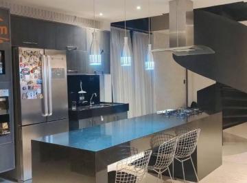 98284f69eb6e63af2fb007580fa81c6db515b455 · Casa à venda no Jardim Paraíba - Jacareí/SP com 600 m²