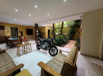 Casa · 310m² · 5 Quartos · 4 Vagas · Casa venda na Saúde ! 4 quartos - Rua tranquila, próximo ao shopping Plaza Sul.