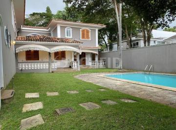 Casa · 760m² · 5 Quartos · 6 Vagas · ÓTIMA CASA Á VENDA CONTENDO 5 DORMITORIOS SENDO 3 SUITES