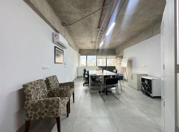a22f15af3d1911d88f19c0529d36648983ad6dc3 · Sala Comercial de 32 m² para alugar por R$ 3.500/mensais no Setor Bueno - Goiânia