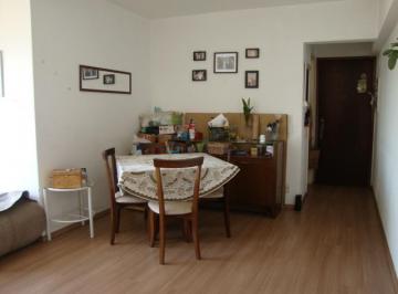 Apartamento · 72m² · 2 Quartos · 1 Vaga · Amplo e ensolarado, fácil acesso a Praça da Árvore