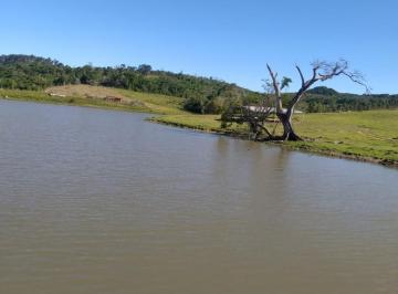 2023/03/a6fe3138623cf7db4f8b001bfab39265.jpg · RURAL - CENTRO