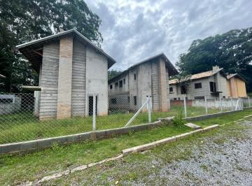 Casa de 3 quartos, Cotia · 03 Sobrados em construção a venda Cond São Paulo II na Granja Viana