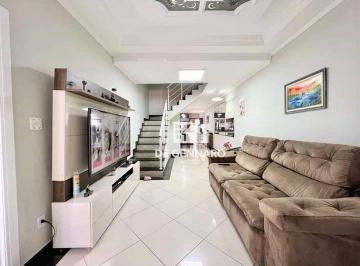 ca00045c11dfdc6359fd626607487bed372925d5 · Casa com 3 dormitórios à venda, 161 m² por R$ 1.160.000,00 - Aviação - Praia Grande/SP
