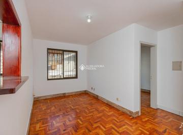 2 · Apartamento reformado no 2° andar