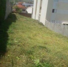 124dafaee2e9a7236d1047bdb803e08764de304b · Terreno à venda, 500 m² por R$ 350.000 - Vila Suissa - Mogi das Cruzes/SP