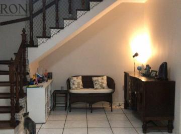 Casa · 219m² · 4 Quartos · 3 Vagas · Sobrado residencial ou comercial disponível para venda na Vila Santo Estevão!!