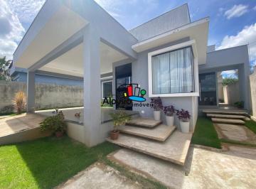 Casa · 220m² · 3 Quartos · 2 Vagas · Casa à venda, 3 quartos, 1 suíte, 2 vagas, Maracanã - Prudente de Morais/MG