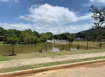3e7bf1128a16912a197bb76eecff4f565fbacca7 · Lote plano de 500m² em condomínio de alto padrão com área verde e lago para pesca - R$550.000,00 - I