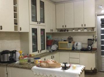 img0 · Casa Padrão em São Paulo