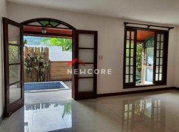 Casa · 180m² · 4 Quartos · 2 Vagas · Casa de condomínio em  Rua Albino Pereira - São Francisco - Niterói/RJ