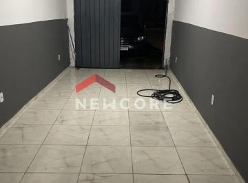 Casa · 152m² · 2 Quartos · 1 Vaga · Casa em Rua Patrício Barbosa - Califórnia - Belo Horizonte/MG