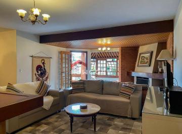 Apartamento · 153m² · 3 Quartos · 2 Vagas · Apartamento em Capivari - Capivari - Campos do Jordão/SP