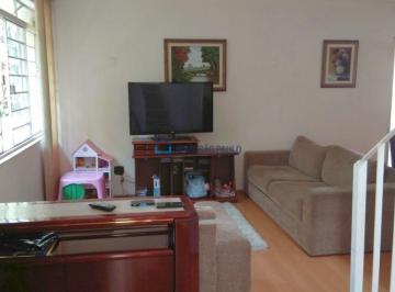 Casa · 268m² · 3 Quartos · 5 Vagas · Sobrado amplo na Vila Mariana, com 3 dormitórios, 2 salas e 5 vagas de garagem!