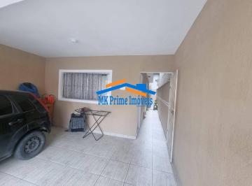 Casa · 192m² · 4 Quartos · 2 Vagas · Excelente Casa para Renda com 3 casas no Quintal na Vila Gobbi.