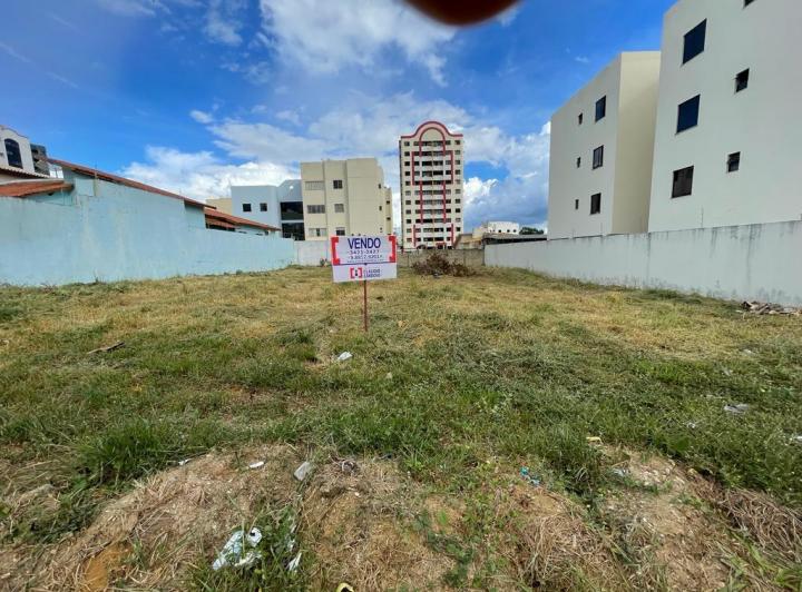 Terrenos na Rua São Vito na Fazenda Rio Grande