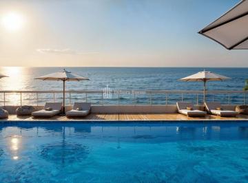 Apartamento · 80m² · 2 Quartos · 2 Vagas · Alto Padrão Frente Mar R$ 110 Mil Entrada - 2 Dormts, 2 vagas, VISTA MAR