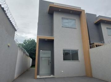 Casa · 108m² · 3 Quartos · 2 Vagas · Belíssimo sobrado com fino acabamento!