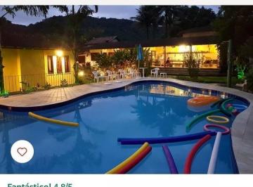 Casa de 8 quartos, Guapimirim · Excelente propriedade com 2 salas e 8 quartos, sendo 6 suítes com linda piscina