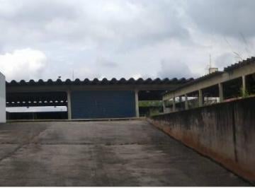 Comercial · 869m² · 40 Vagas · Barracão A.T. 3.359,05 - Á. Const. 869,64.