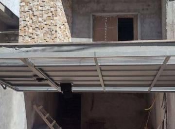 fd2d6a896066fd89bc9dceeca7a9c665c6062101 · sobrado proxio ao rodoanel