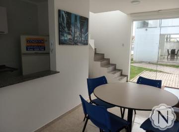 Casa · 46m² · 2 Quartos · 1 Vaga · Sobrado à venda com 2 quartos no bairro Cibratel II 