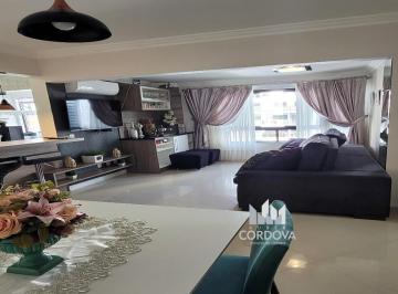 sala de jantar · Maravilhoso apartamento à venda no Centro de Balneário Camboriú-SC: 2 quartos, 1 suíte, 2 salas, 2 b