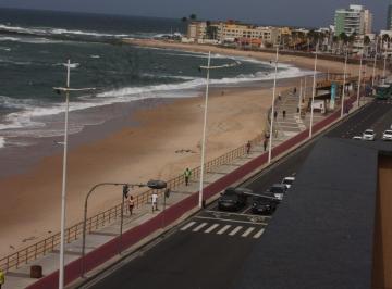 Apartamento de 2 quartos, Salvador · VARANDÃO PANORÂMICO, COBERTURA 2/4 SUÍTE, MOBILIADA - LOCAÇÃO, TERRAÇO COM PISCINA!
