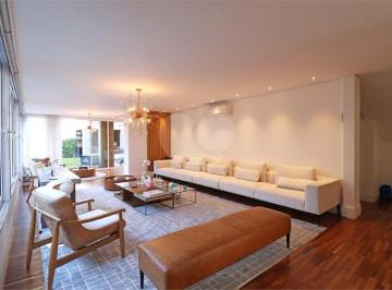 Casa de 3 quartos, São Paulo · CASA À VENDA COM 3 QUARTOS - MOBILIADA - 3 VAGAS EM ALTO DE PINHEIROS.