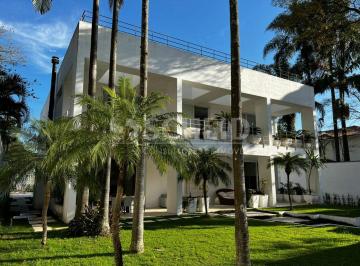 Casa · 850m² · 3 Quartos · 10 Vagas · Casa de Alto Padrão á venda de 850 AUm² com 3 Suítes - Jardim América -São PAulo-SP
