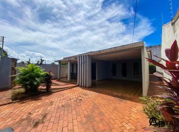 Casa · 249m² · 4 Quartos · 3 Vagas · Ótima oportunidade com localização privilegiada!