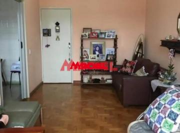Apartamento · 98m² · 2 Quartos · Apartamento centro 2 dorms 2 banheiros