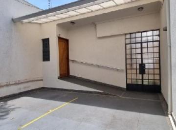 Entrada e vaga frontal · Casa à venda no Centro em Jundiaí - SP