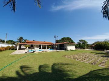 Rural de 4 quartos, Aquiraz · Sítio 4.500 m2, casa principal com 320 m2. Baixou de 600 para 550 mil Reais.