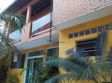 Casa · 240m² · 3 Quartos · 3 Vagas · Próximo a Av. Miguél Estéfano.