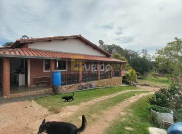 Rural · 200m² · 3 Quartos · 20 Vagas · Sítio à venda no Caixa D´água em Vinhedo/SP
