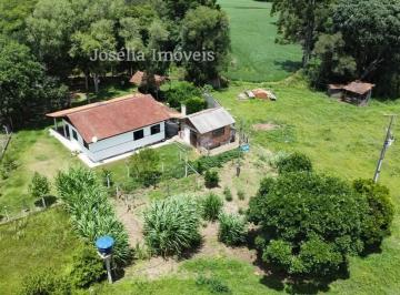 Rural de 2 quartos, São Mateus do Sul · ÓTIMA CHACARA PLANA E COM CASA COM ARVORES FRUTIFERAS.