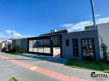 Casa · 90m² · 3 Quartos · Ótima oportunidade com segurança e ótima localização!