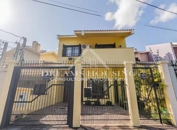 Casa · 248m² · 4 Quartos · 4 Vagas · 4 Quartos e 4 vagas no Jd. Planalto