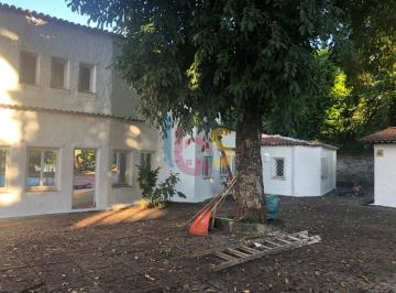 Rural · 5510m² · 7 Quartos · Sítio em Região Urbana