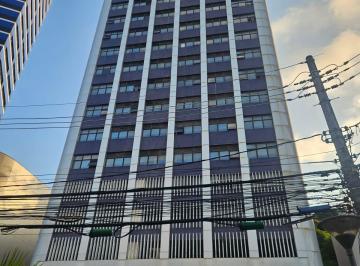 Comercial , Salvador · Prédio inteiro comercial na AV Tancredo Neves, Excelente oportunidade!